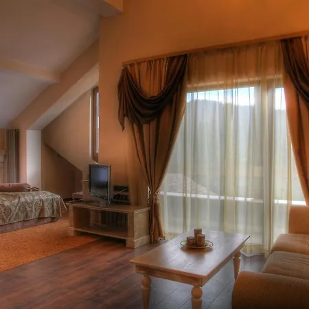 Hotel Iva & Elena 3*