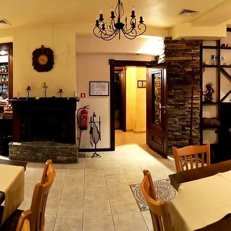 Iva & Elena Hotel 3*