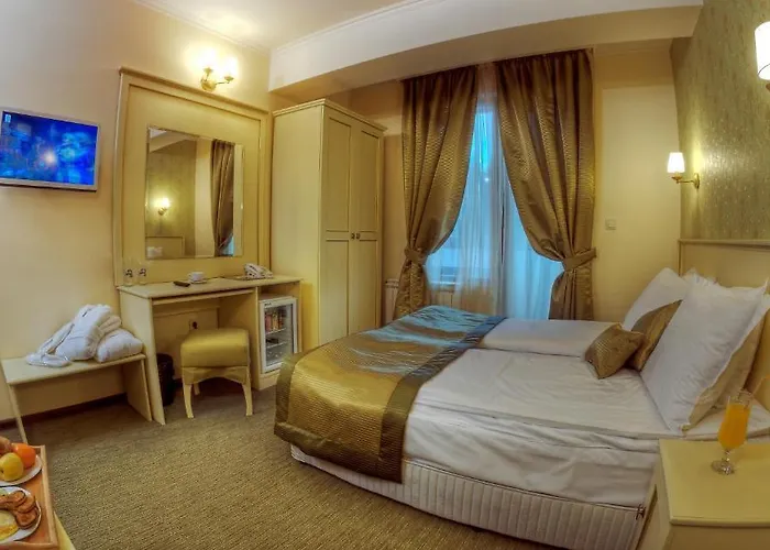 Iva & Elena Pamporovo